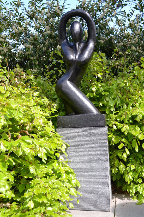 Abstract Tuinbeeld 'Lady Dancing' Zwart 100 cm