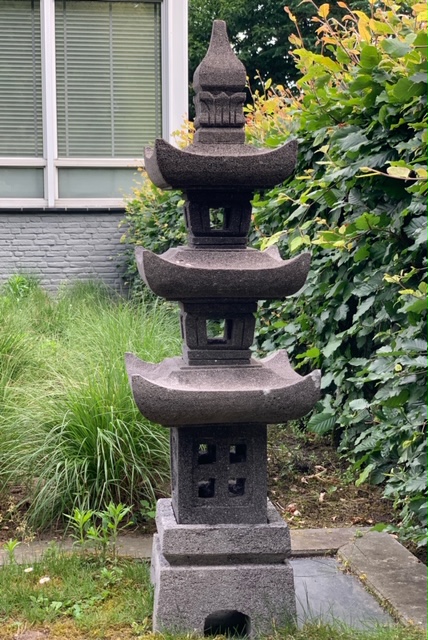 Pagoda Lavasteen 110 cm