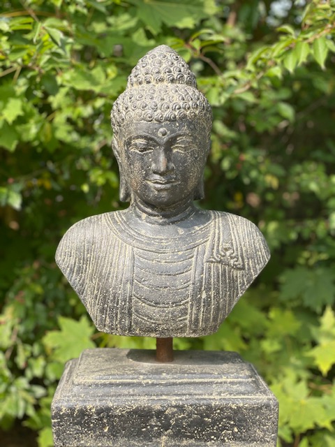 Boeddha Torsobeeld op statief  55 cm
