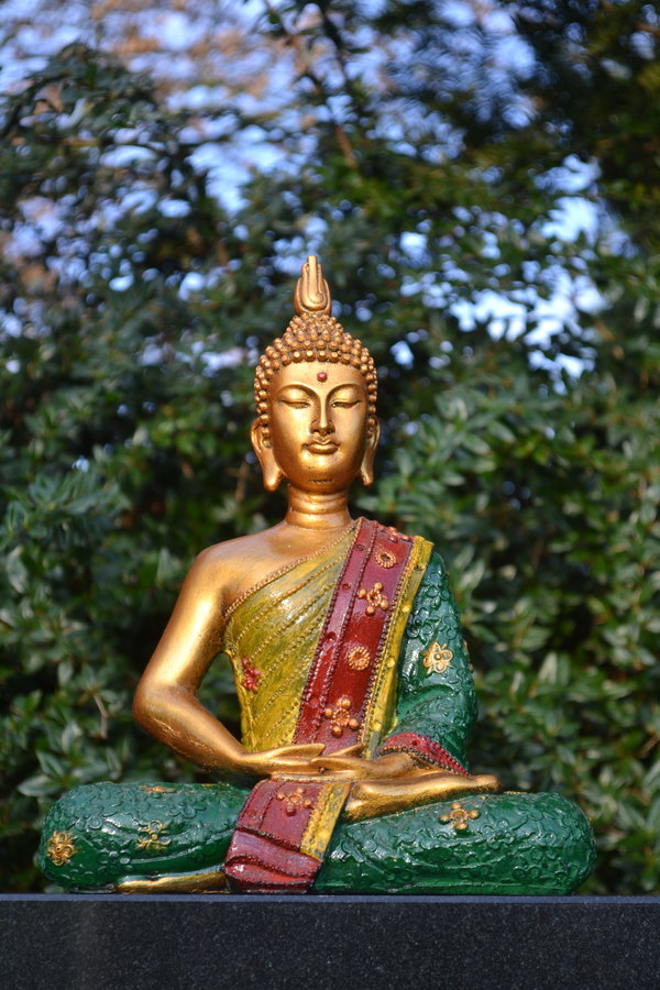 Buddha Beeldje 'Green Robe' 30 cm - SALE!