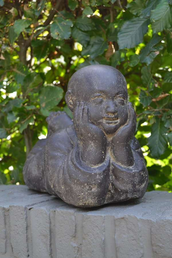 Boeddha Monnikje Liggend 40 cm L.