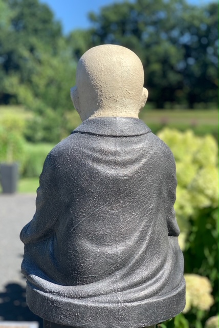 Boeddha Monnik Namasté met kaarshouder 50 cm